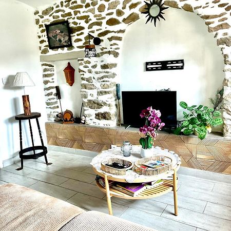 Appartement Cosy Saint-Hilaire-de-Brethmas Exterior foto